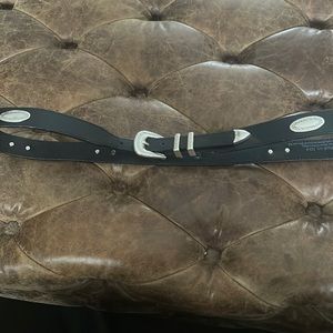 Onyx men’s black genuine leather taper ornament belt